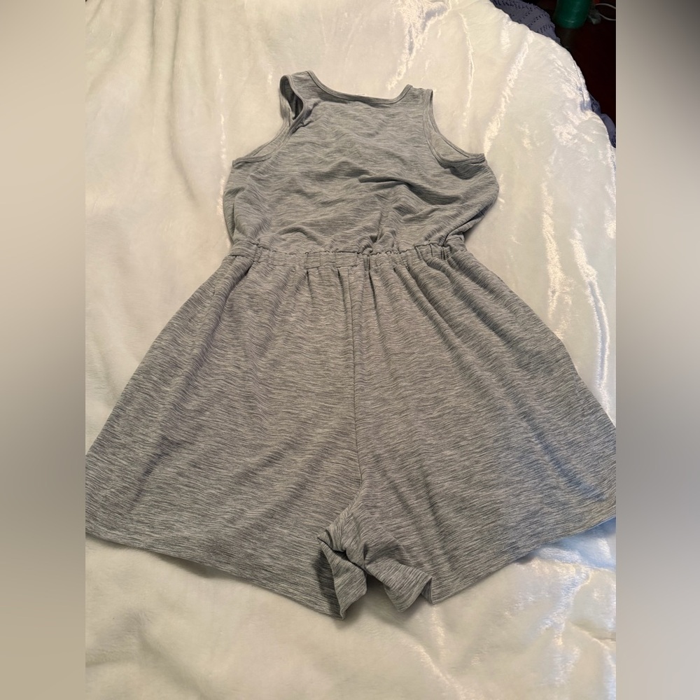 Old Navy Active Heather Gray Romper - Picture 14 of 14